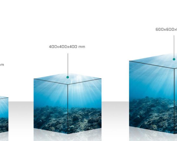 CABINET TRAULUX CUBO 5L IND 2.5 200X200 600nits