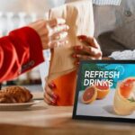 MONITOR SAMSUNG 13" QB13C-E FHD 16/7 500Cd/m² SoC V10