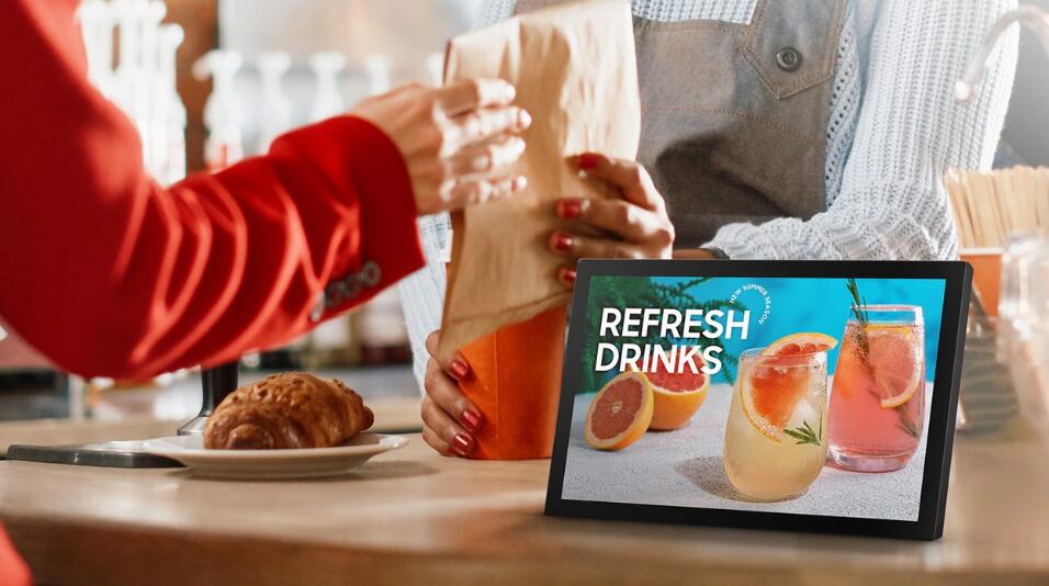 MONITOR SAMSUNG 13" QB13C-E FHD 16/7 500Cd/m² SoC V10 - Imagen 1